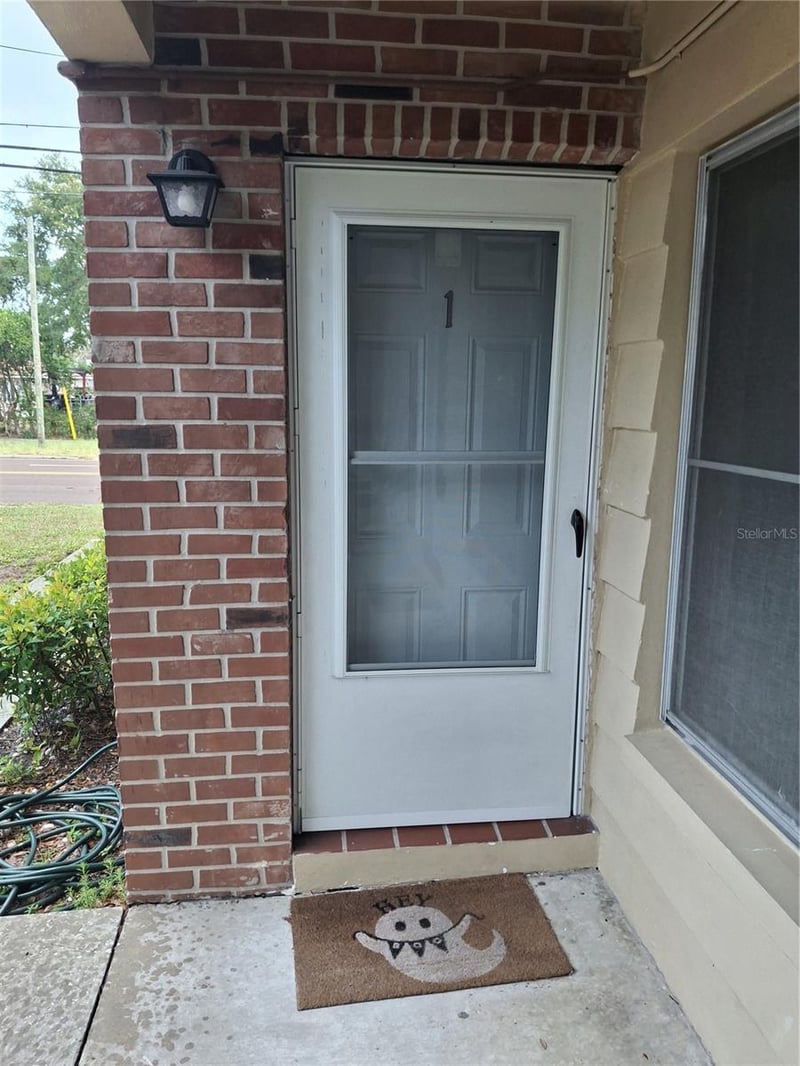 1257 Drew St #1, Clearwater, FL 33755