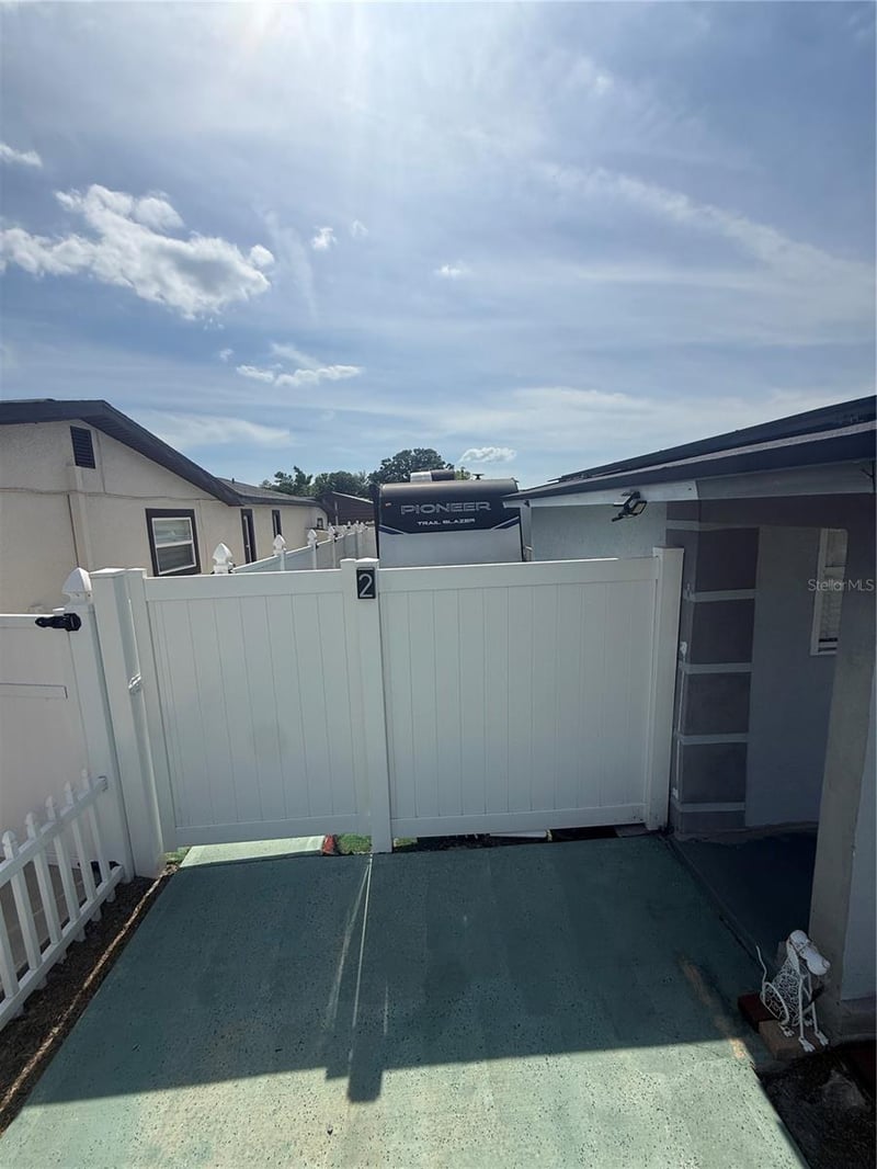 4808 Sierra Madre Dr, Tampa, FL 33634