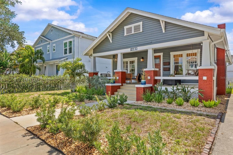 211 Albany Ave, Tampa, FL 33606