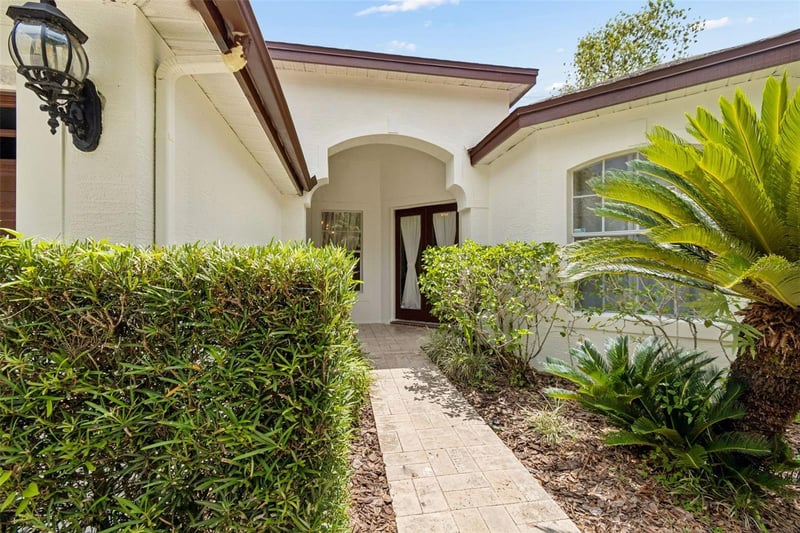 10502 Castleford Way, Tampa, FL 33626