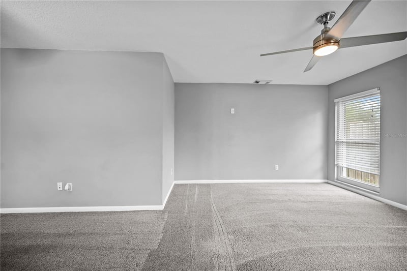2015 Ronald Cir, Seffner, FL 33584
