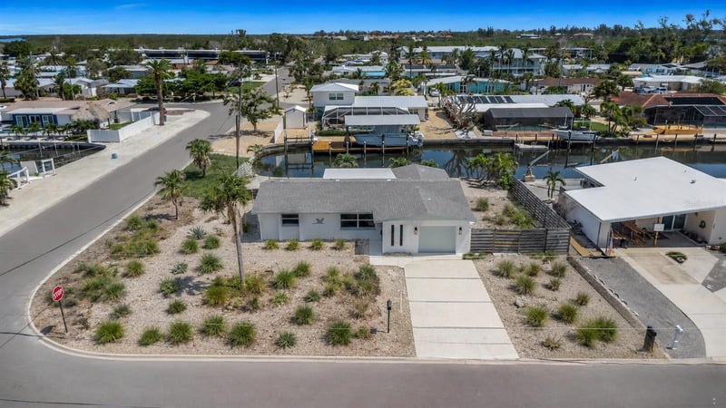 10216 Spoonbill Rd, Bradenton, FL 34209