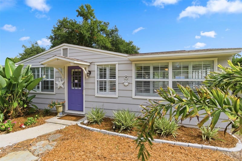 652 Lexington St, Dunedin, FL 34698