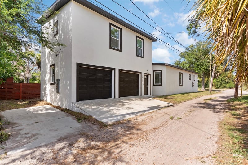 1421 35th St, St Petersburg, FL 33711