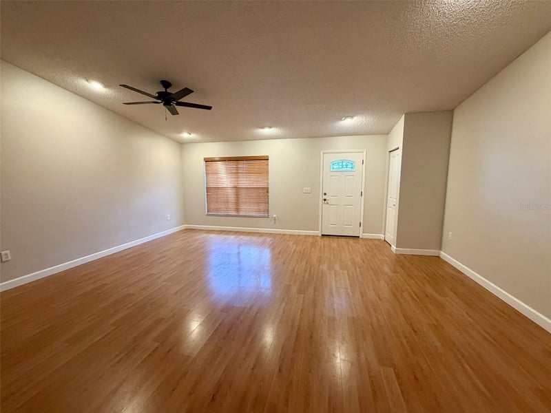 3943 37th Street Ct, Bradenton, FL 34205