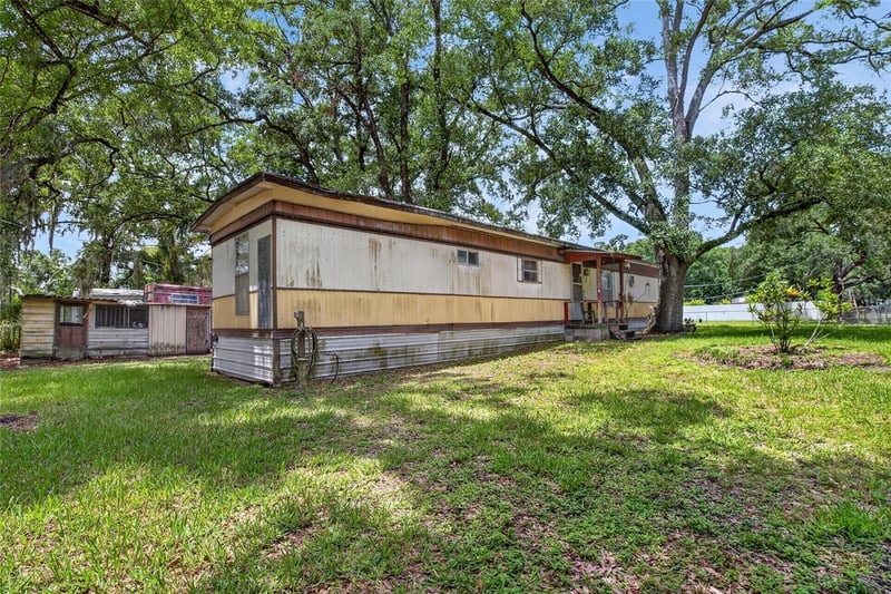 10227 Oak Ave, Tampa, FL 33619
