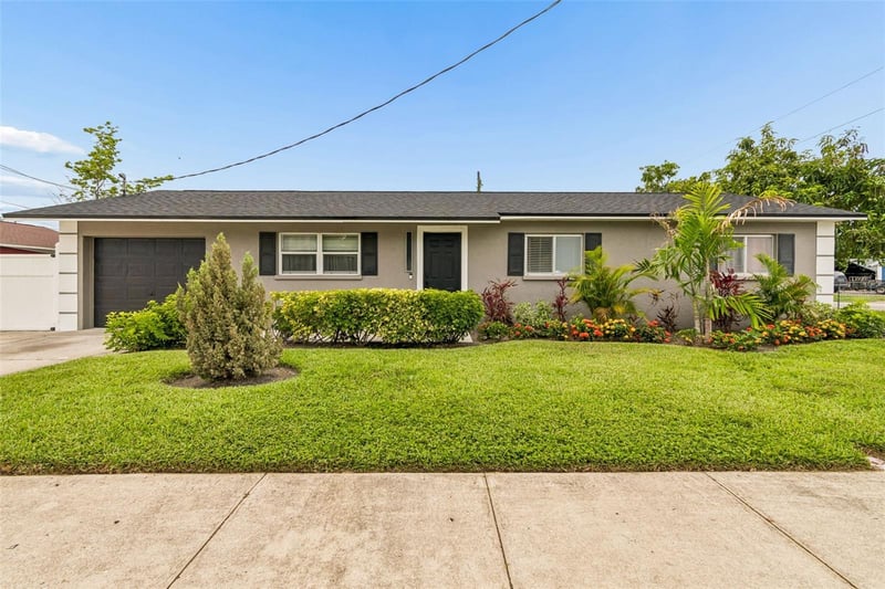 1129 4th Ave, Palmetto, FL 34221