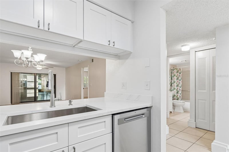 723 83rd Ave #104, St Petersburg, FL 33702