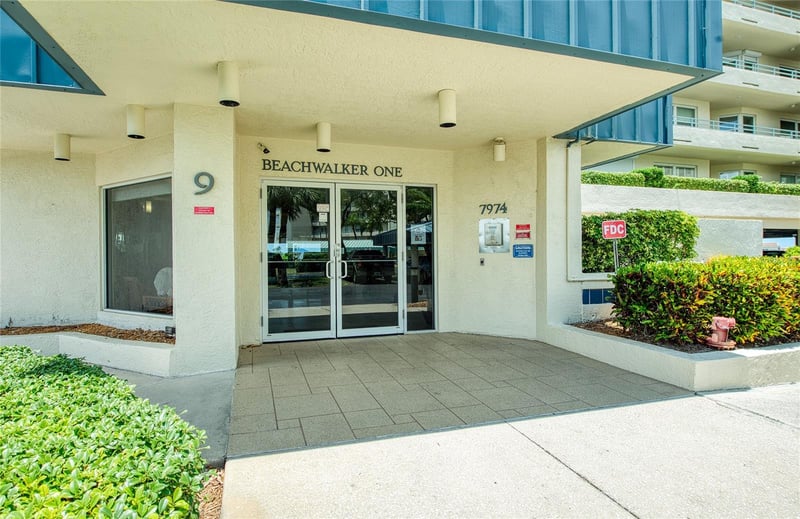 7974 Sailboat Key Blvd #301, South Pasadena, FL 33707