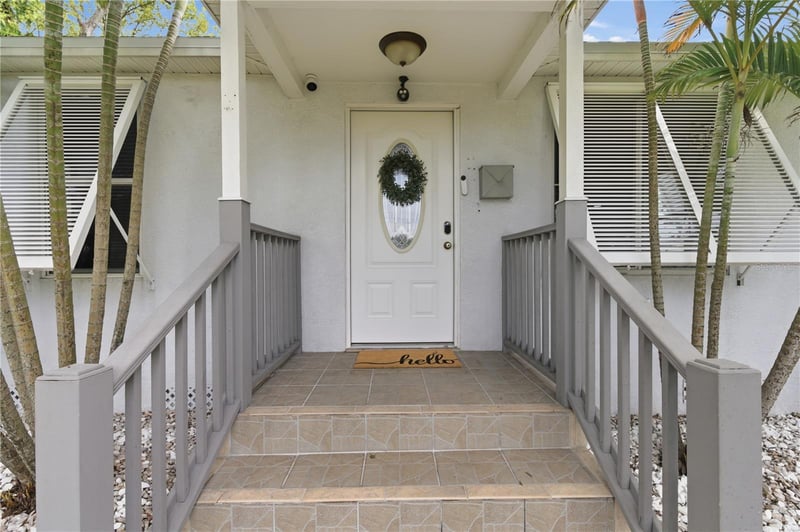 2710 16th Ave, St Petersburg, FL 33713