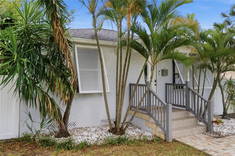 2710 16th Ave, St Petersburg, FL 33713