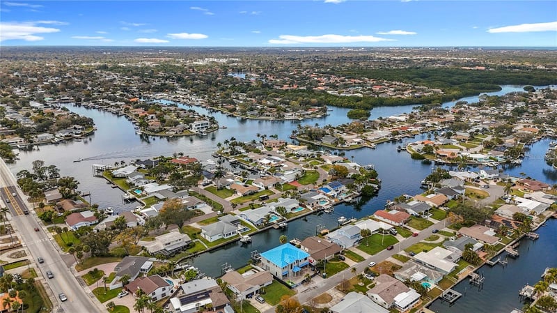 4086 13th Ln, St Petersburg, FL 33703