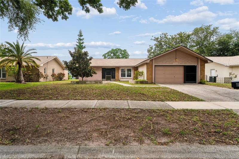 1603 Glengarry Dr, Palm Harbor, FL 34684