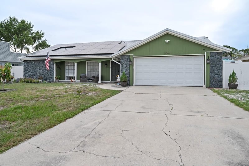 3549 Rockaway Dr, Holiday, FL 34691