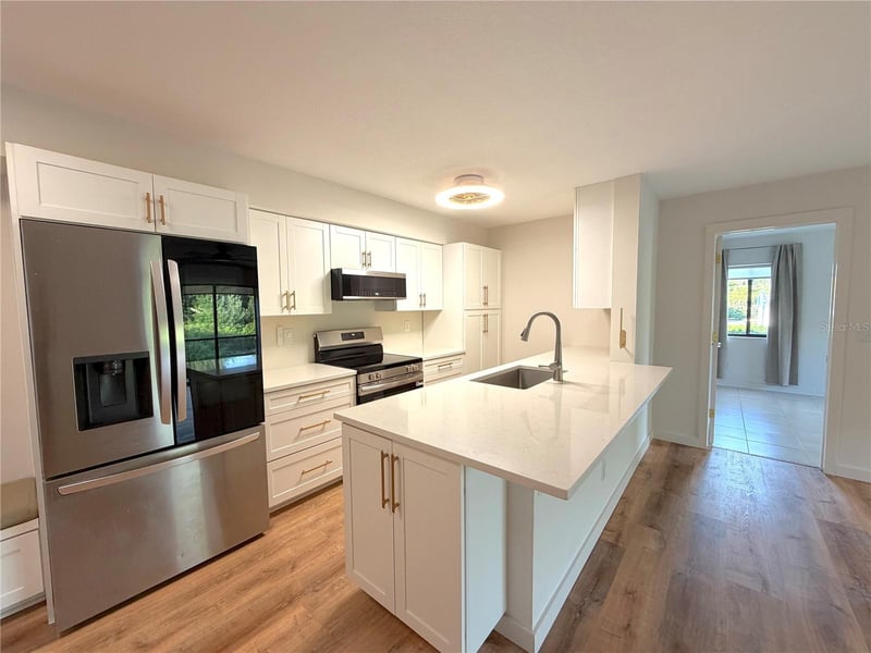 2067 Hunters Glen Dr #312, Dunedin, FL 34698