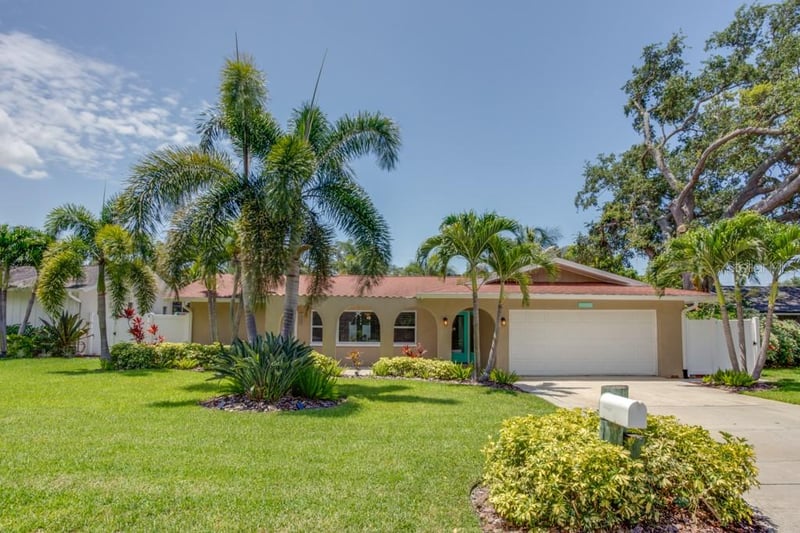 14060 82nd Ave, Seminole, FL 33776