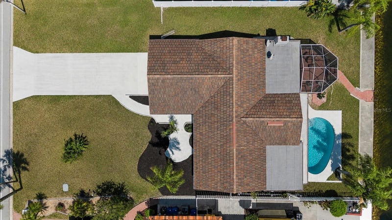 3340 Floramar Ter, New Port Richey, FL 34652