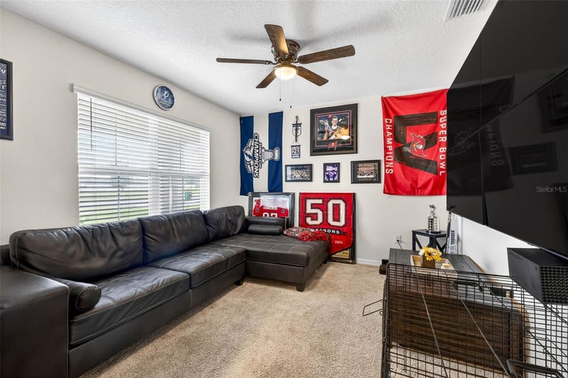 7116 Silverado Ranch Blvd, Zephyrhills, FL 33541