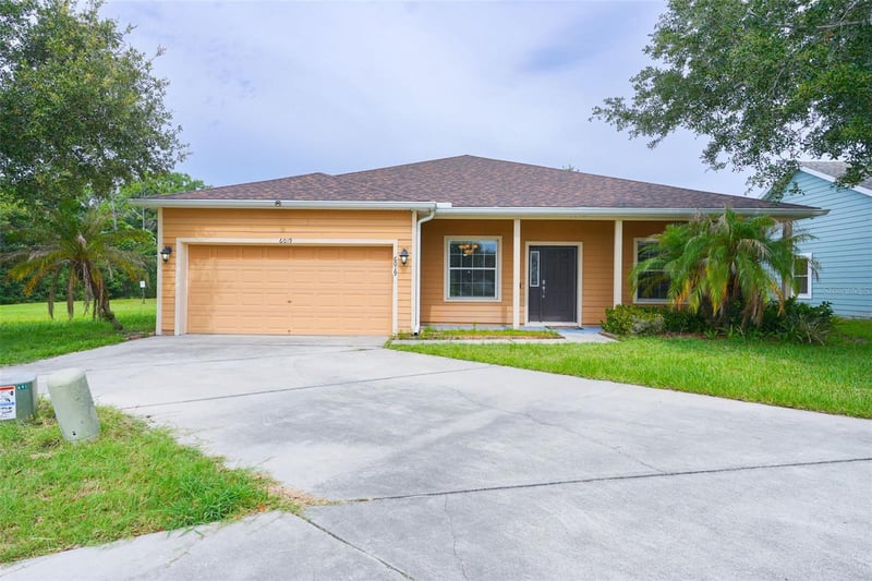 6019 Evansbrook Dr, Zephyrhills, FL 33541