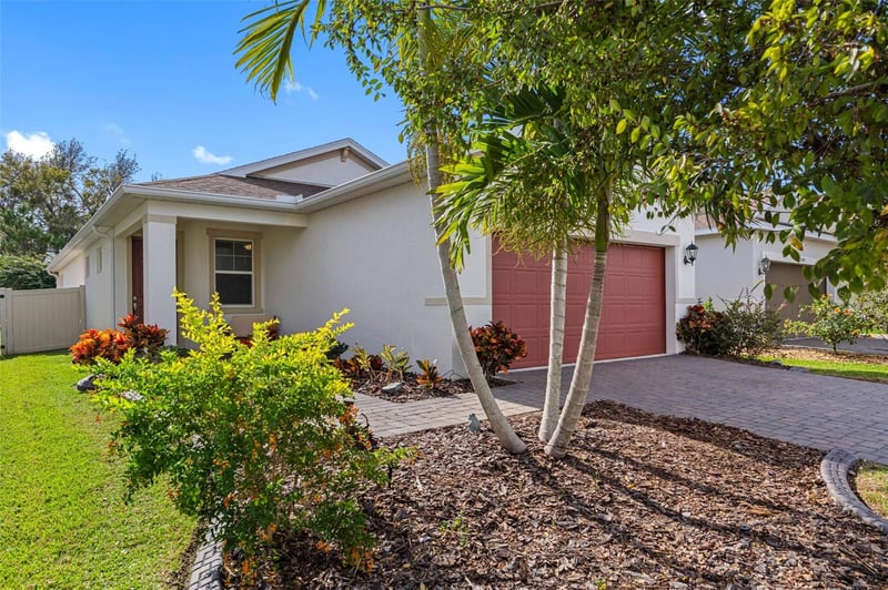5513 Los Robles Ct, Palmetto, FL 34221