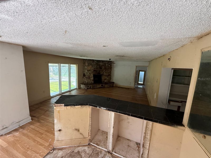 2522 Lake Ellen Ln, Tampa, FL 33618