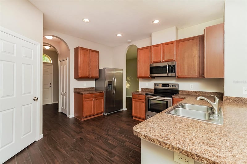 3610 Beneraid St, Land O Lakes, FL 34638