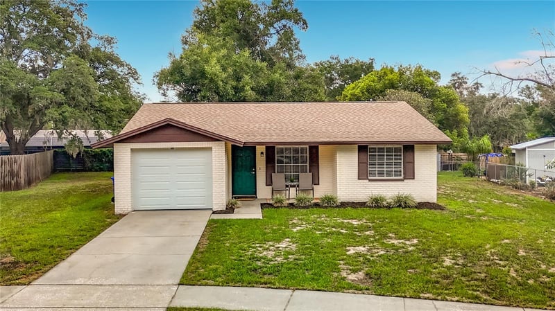 903 Carrie Cv, Valrico, FL 33594