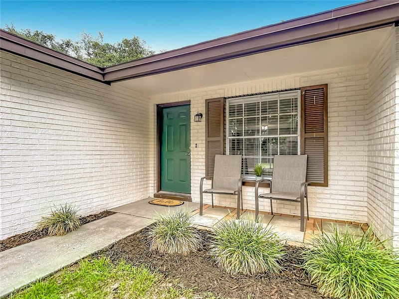 903 Carrie Cv, Valrico, FL 33594