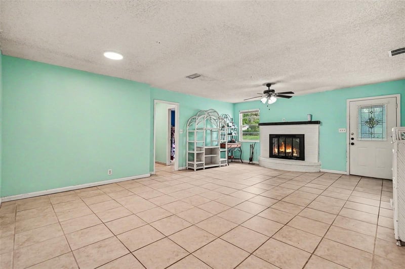 7206 Alafia Dr, Riverview, FL 33578