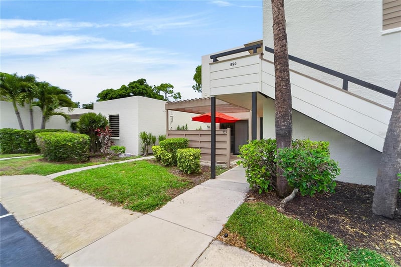 593 Lakeside Dr #593, Bradenton, FL 34210