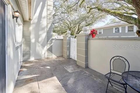 11713 Raintree Dr, Tampa, FL 33617