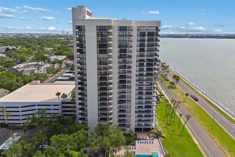 2413 Bayshore Blvd #1904, Tampa, FL 33629