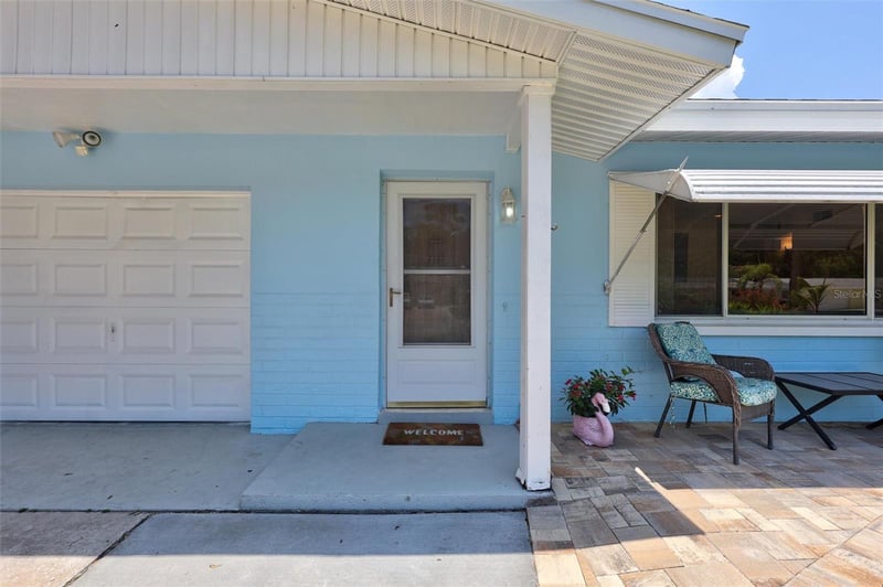 7687 117th St, Seminole, FL 33772