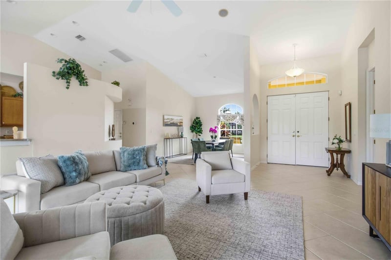 9215 63rd Ct, Parrish, FL 34219
