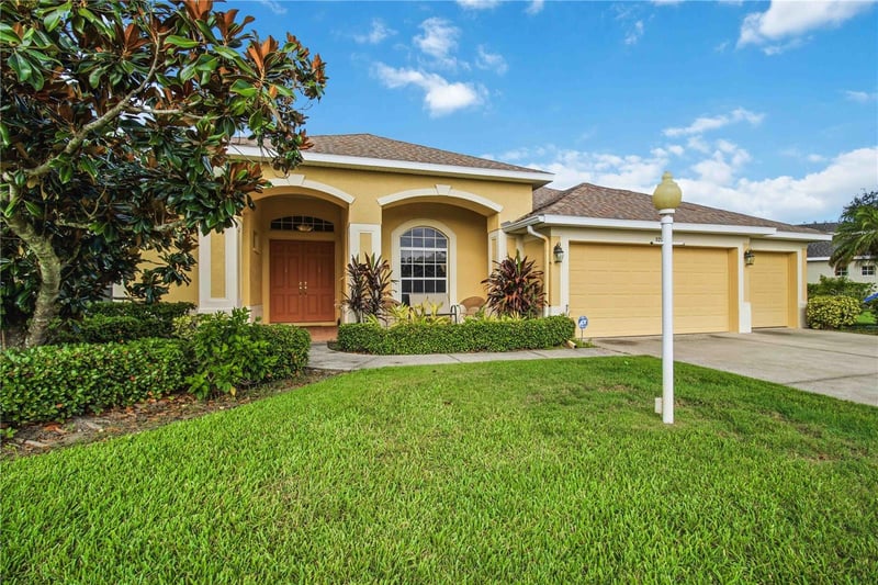 9215 63rd Ct, Parrish, FL 34219