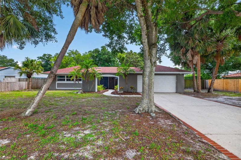 1963 Belleair Rd, Clearwater, FL 33764