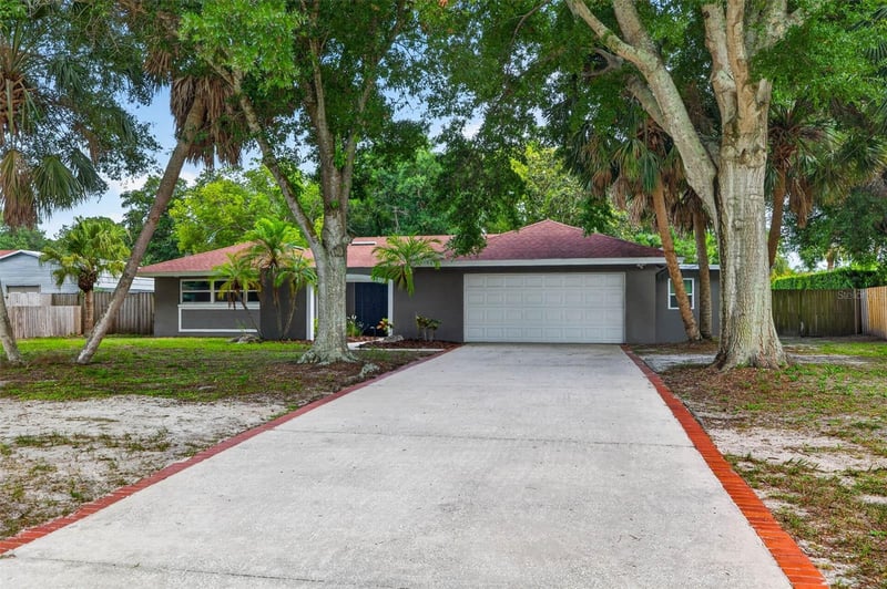 1963 Belleair Rd, Clearwater, FL 33764