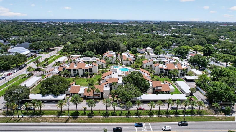 2207 Belleair Rd #B16, Clearwater, FL 33764