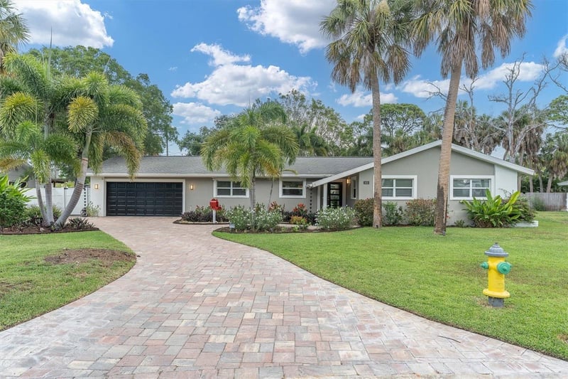 1625 North Dakota Ave, St Petersburg, FL 33703