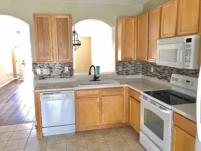 15647 Stable Run Dr, Spring Hill, FL 34610