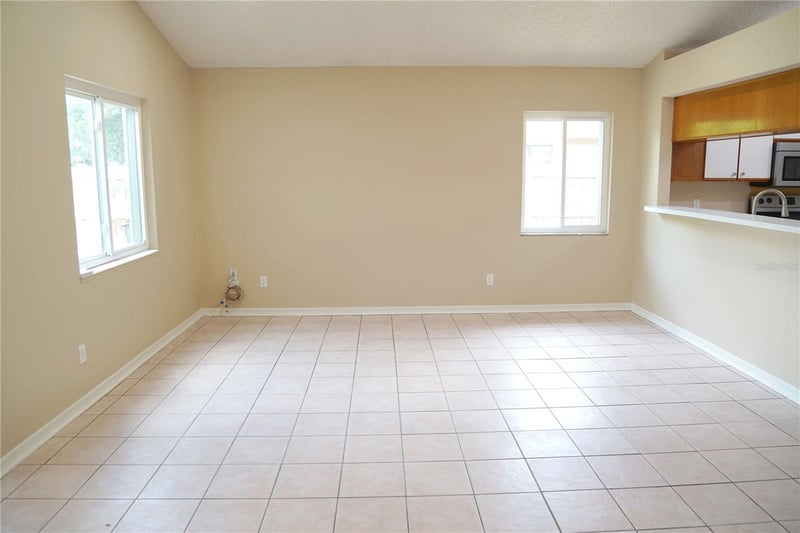 4304 Barret Ave, Plant City, FL 33566