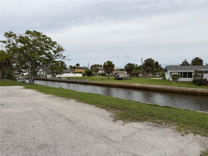 7228 New York Ave, Hudson, FL 34667