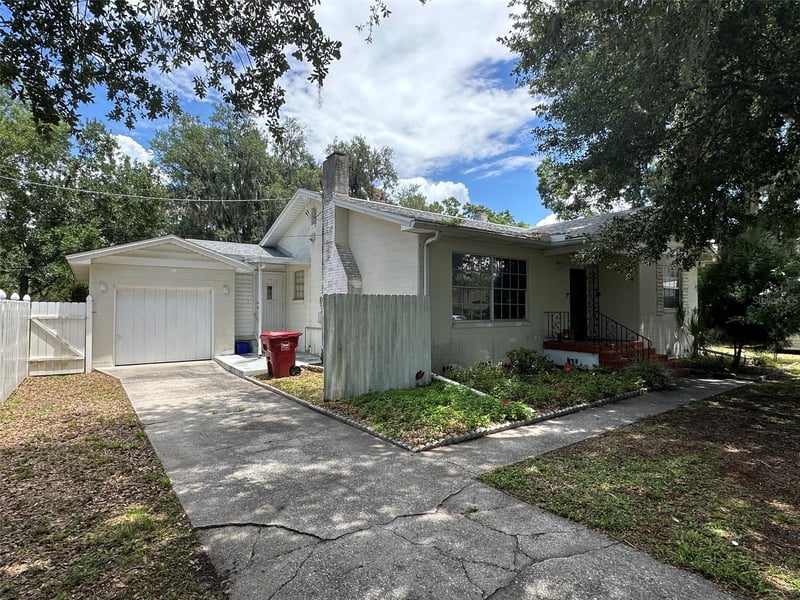 808 Johnson St, Plant City, FL 33563