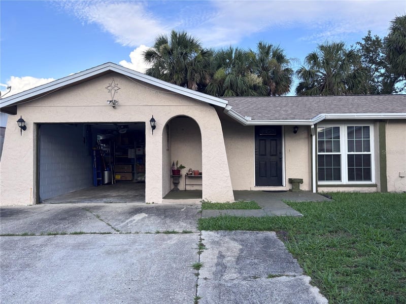 10102 Missy Ct, Tampa, FL 33615
