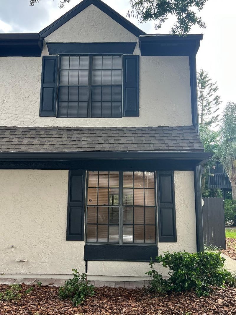 16596 Brigadoon Dr, Tampa, FL 33618