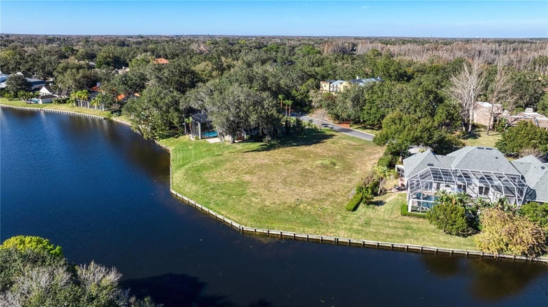 814 Taray De Avila, Tampa, FL 33613