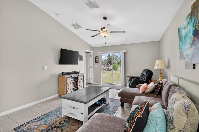 4507 Eternal Prince Dr, Sun City Center, FL 33573