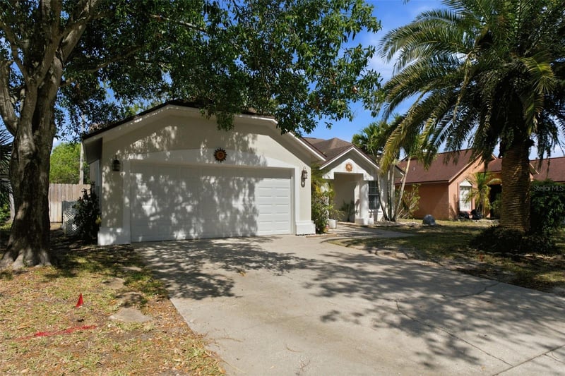 1512 Bay View St, Tarpon Springs, FL 34689