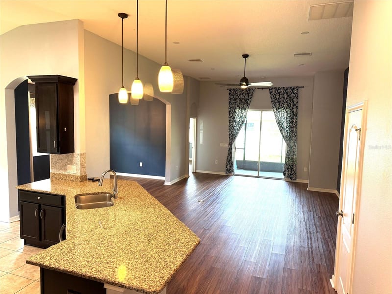12005 Rambling Stream Dr, Riverview, FL 33569