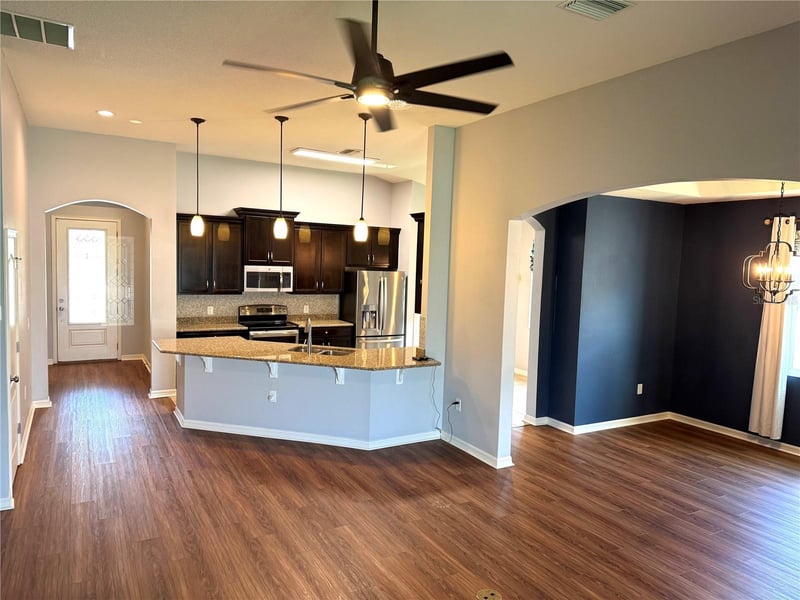 12005 Rambling Stream Dr, Riverview, FL 33569